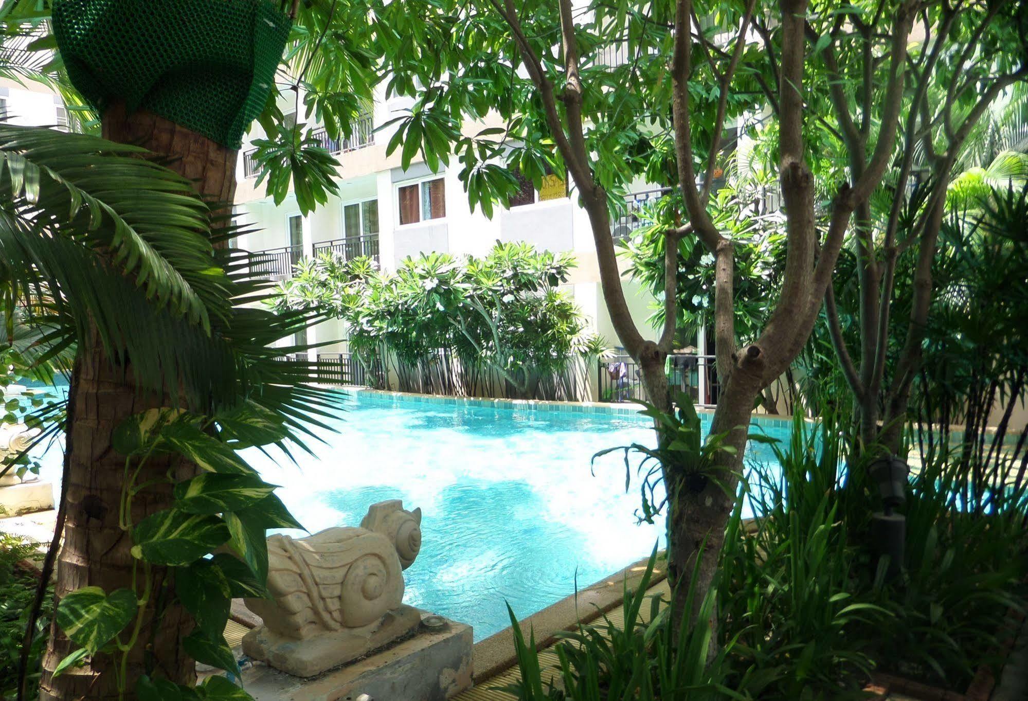 Park Lane Resort By West Joint Venture หาดจอมเทียน ภายนอก รูปภาพ